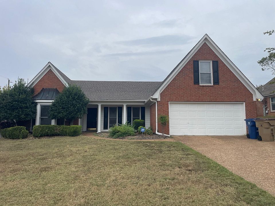 1st image of 447 Shelley Renee Ln