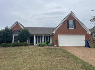 447 Shelley Renee Ln, Cordova, TN 38018