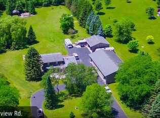 N7310 Highview Rd, Plymouth, WI 53073