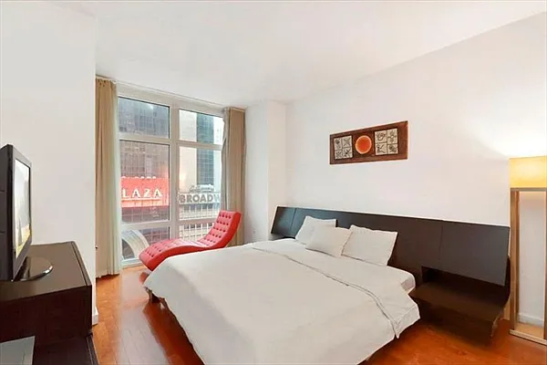 Sold by Citi Habitats | media 5