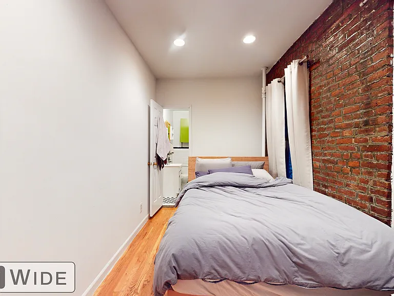 91 Clinton St #6 — Photo 2