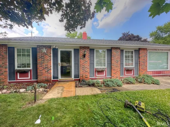 2403 Versailles Dr, Kokomo, IN 46902