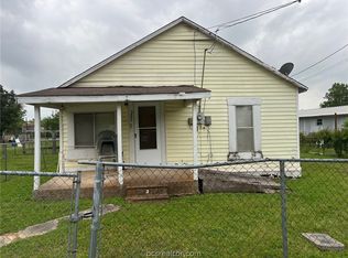 1805 Nevada St, Bryan, TX 77803