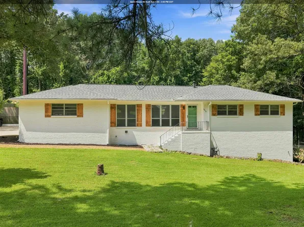 2616 Ridgewood Rd, Fultondale, AL 35068
