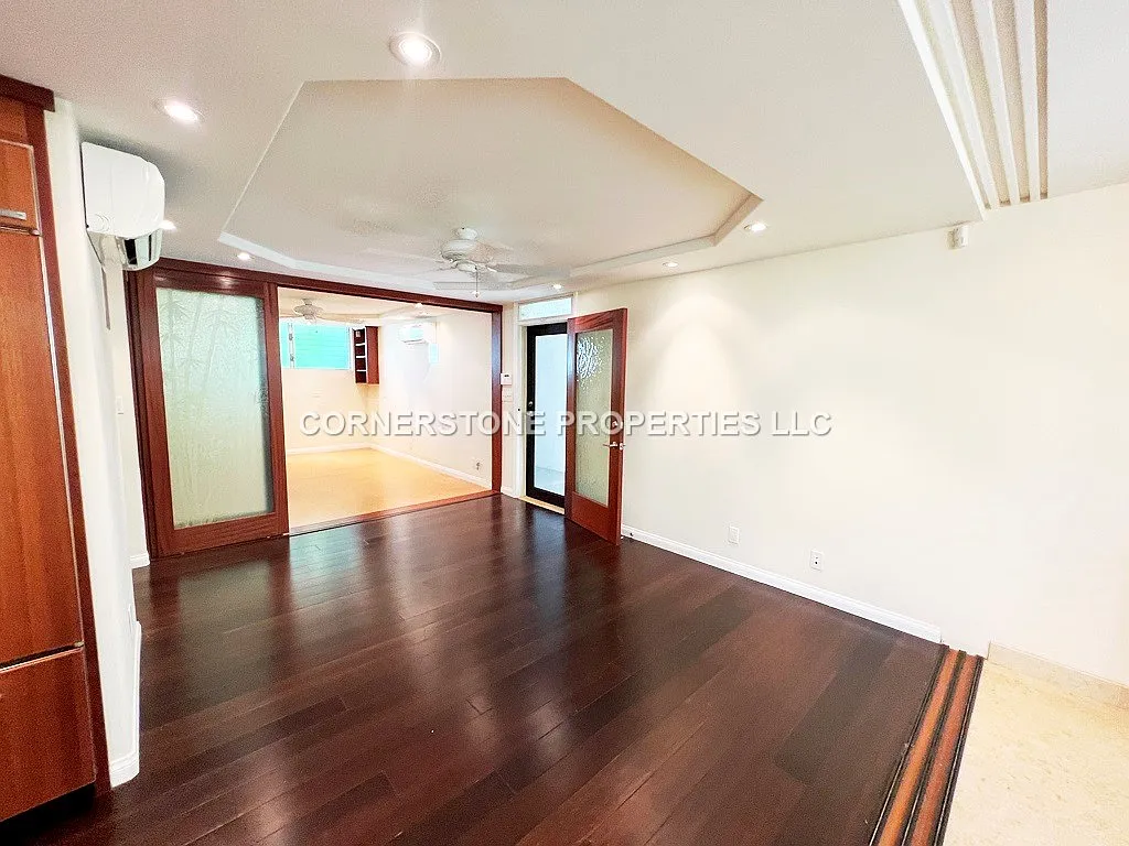 L035PIN* - 1 — Photo 3