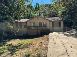 5955 Sumter Dr, Douglasville, GA 30135