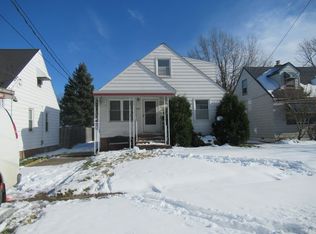 1507 Mapledale Rd, Wickliffe, OH 44092
