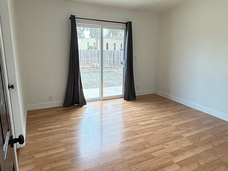 5243 Wisteria Way — Photo 14