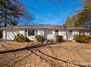 1257 Seven Mile Rd NW, Comstock Park, MI 49321