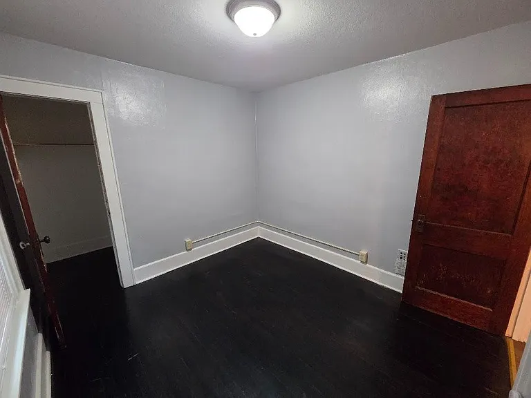 Unit Photo