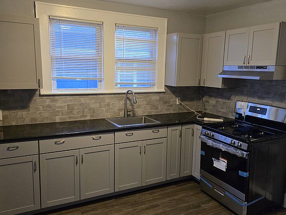 5th image of 171 Otis St Floor 2