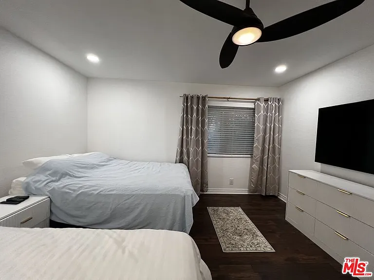 7825 Seaglen Dr #34 — Photo 22