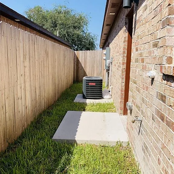 3903 Valeria St #3 — Photo 14