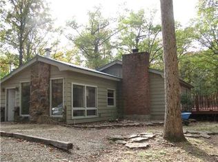 9511 Pullum Place Rd, Rogers, AR 72756