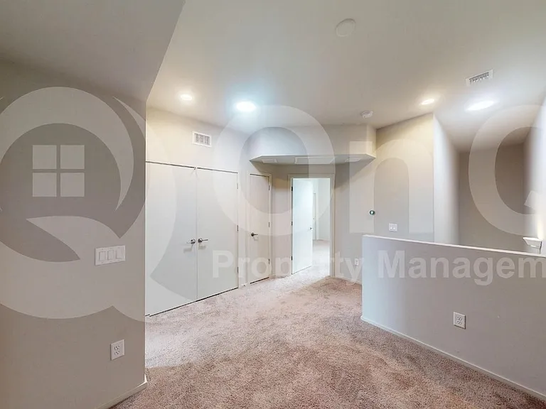 848 E Park Modern Dr — Photo 11