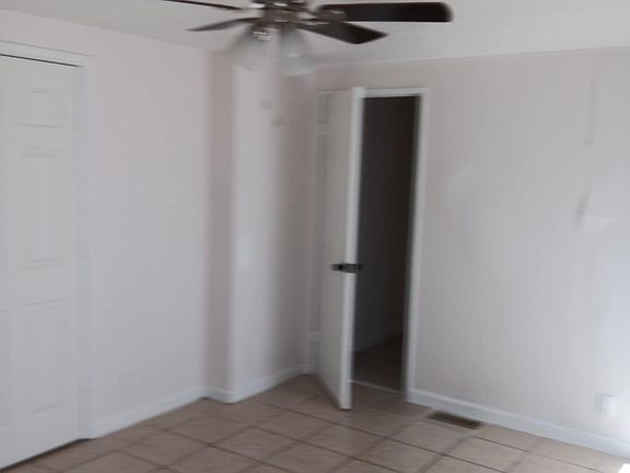 4th image of 1101 E 19th St