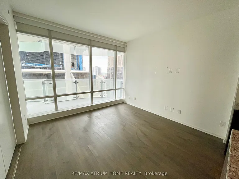 1 Bloor St E #1809 — Photo 13