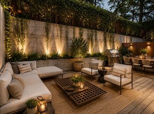 421 W 21st St #1C, New York, NY 10011