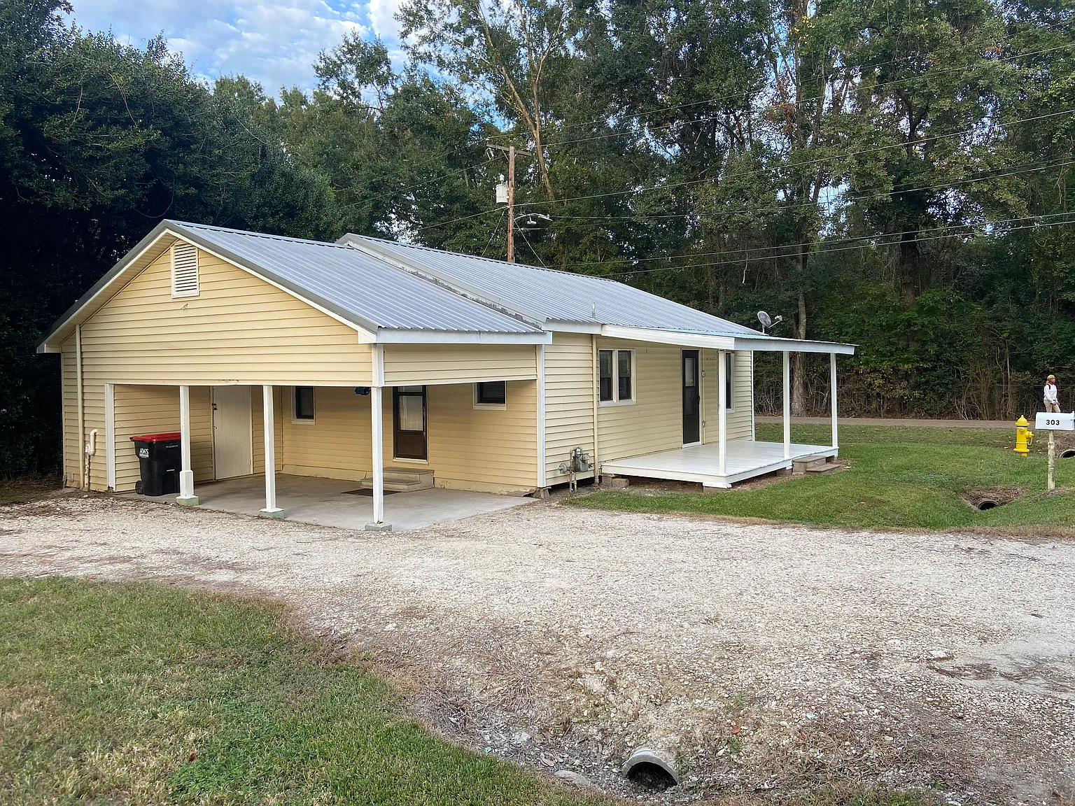 2 bed, 900 sqft, $800 — Photo 2