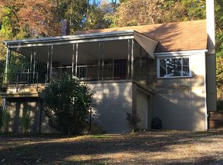 190 Berryhill Rd, Glenshaw, PA 15116