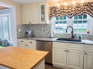 119 Mapleside Dr, Wethersfield, CT 06109
