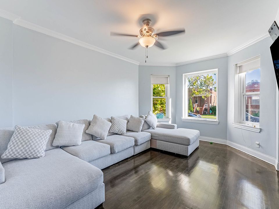 5616 W 23rd Pl, Cicero, IL 60804 | Zillow