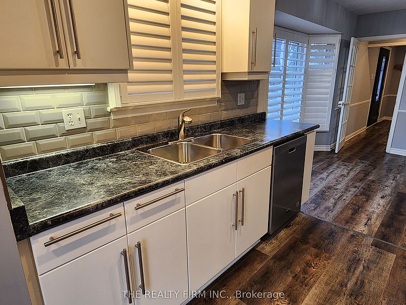 London House for rent - 3 Bedrooms — photo 13