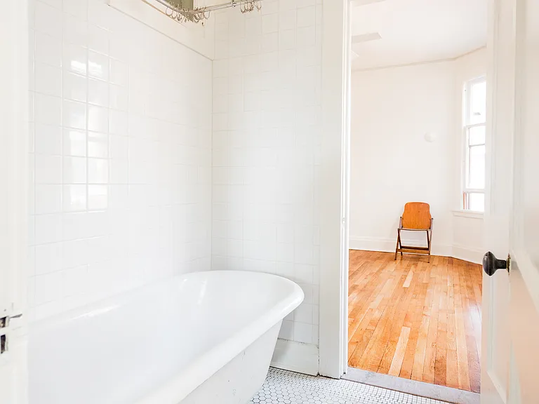 1019 Van Dyke St #3 — Photo 12