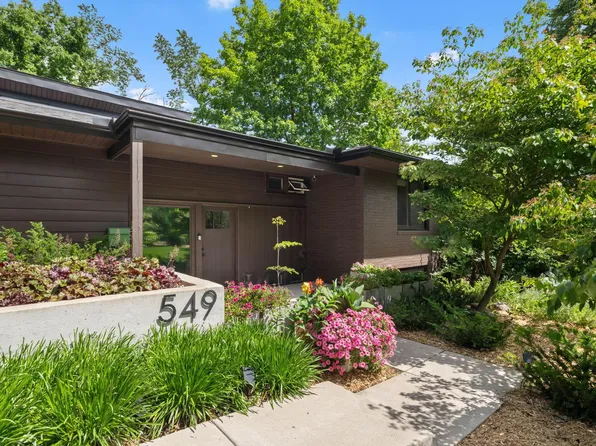 549 Turnpike Rd, Golden Valley, MN 55416