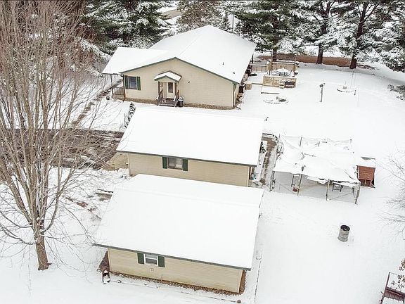 4th image of W10964 Big Slough Road