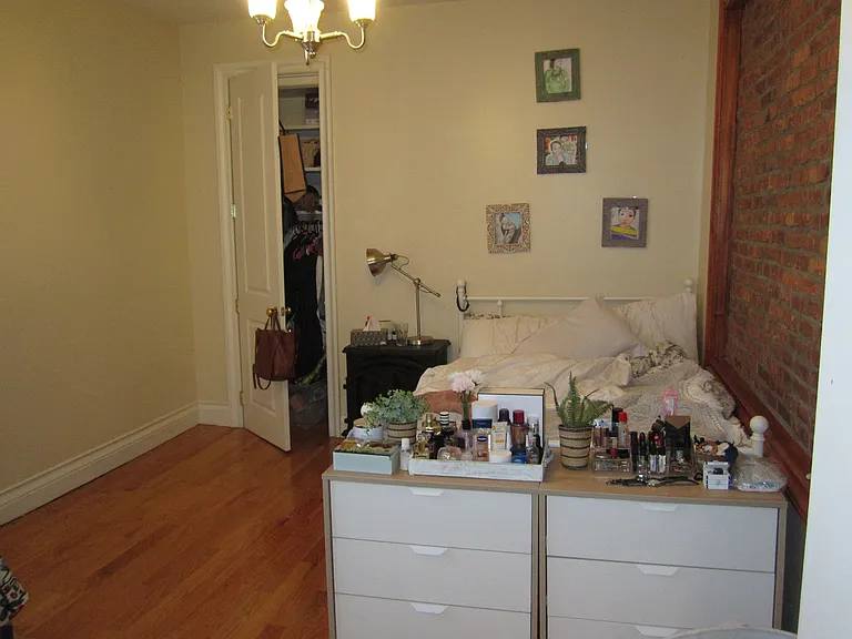 1647 Union St #4D — Photo 11