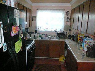 3rd image of 2414 Gaynor Ave