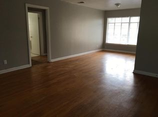 156 Elizabeth Rd APT 3, Alamo Heights, TX 78209