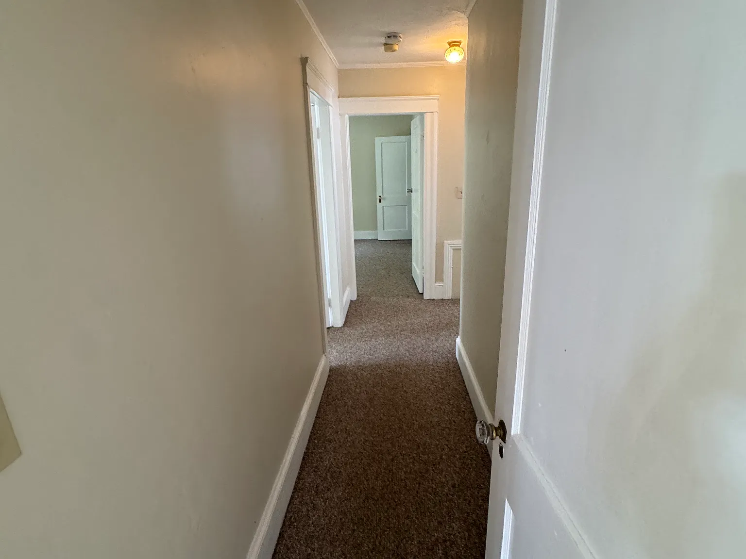 3 bed, 1.5 bath, 1638 sqft, $2,600 — Photo 2
