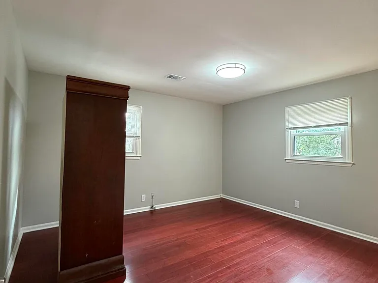 321 Hightower Rd — Photo 8