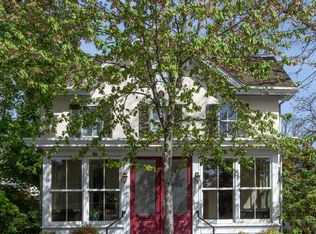 69 E Oakland Ave, Doylestown, PA 18901