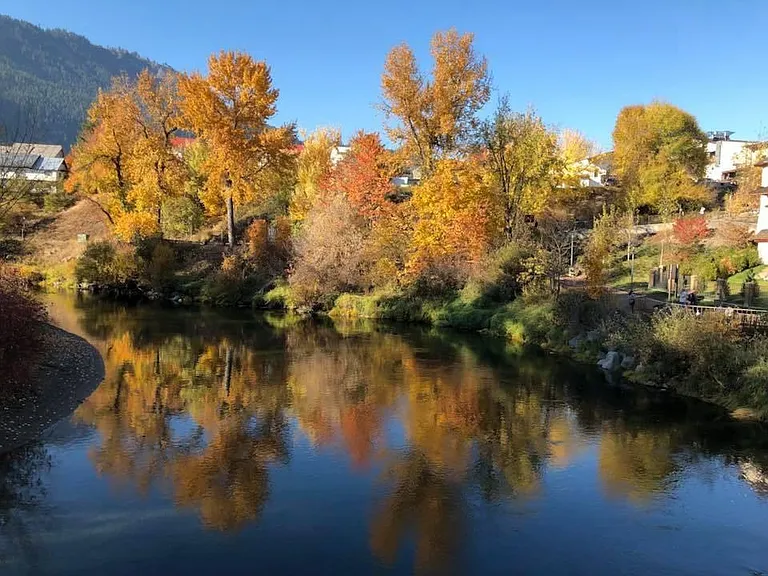 Forbes Lake in fall