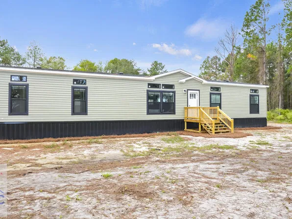 5711 Holmesville Rd, Jesup, GA 31545