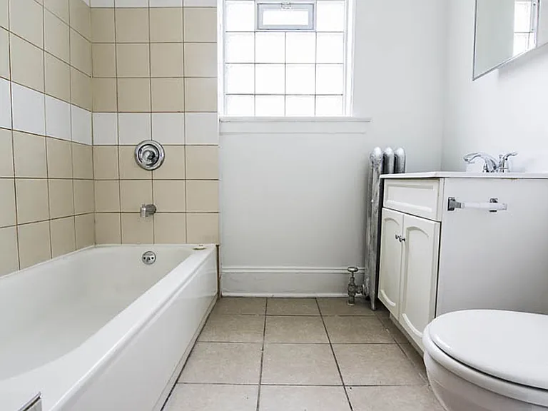 8001-03 S May St #1113-W — Photo 3