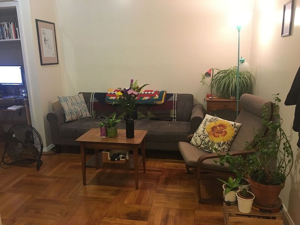 1st image of 236 E 16th St APT 1I