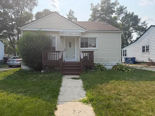 21535 Atlantic Ave Photo 1