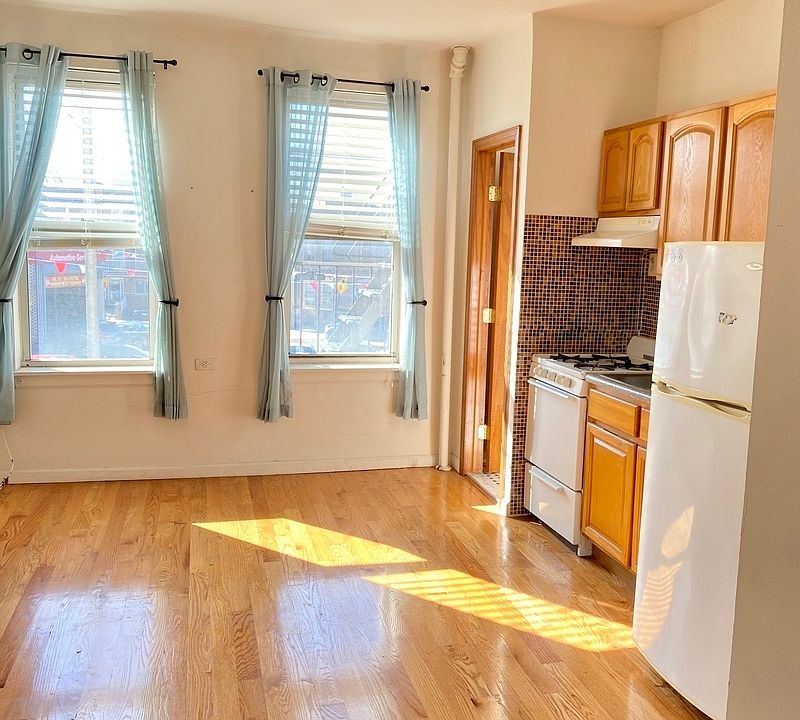 1st image of 43-09 31st Ave #2R