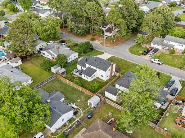 245 Capot Rd, Virginia Beach, VA 23462