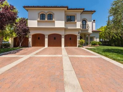 18435 Corazon Cir, Tarzana, CA, 91356