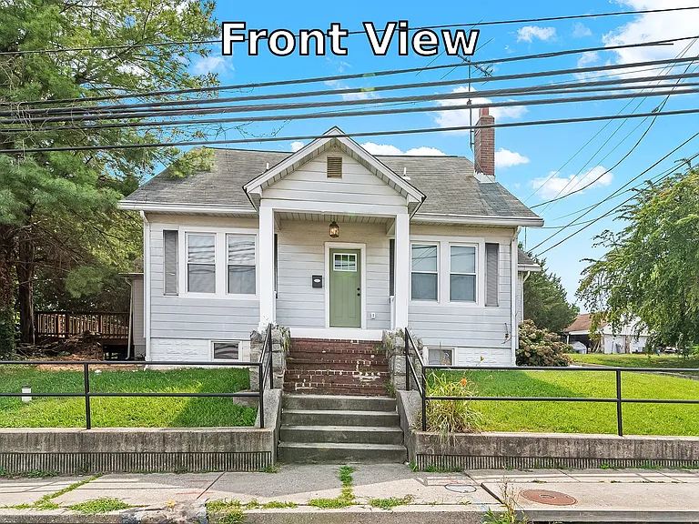 5201 Kenwood Ave — Photo 1