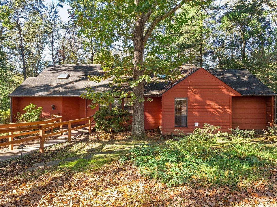 1st image of 209 Turkey Ridge Rd