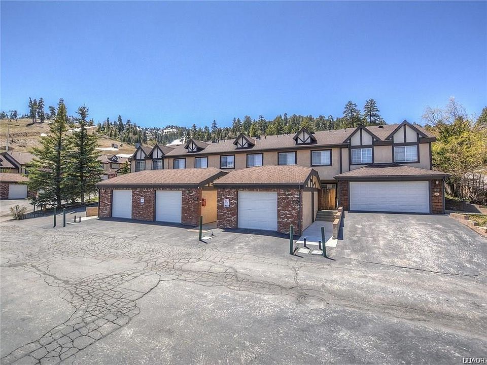 1st image of 1377 Clubview Dr #30