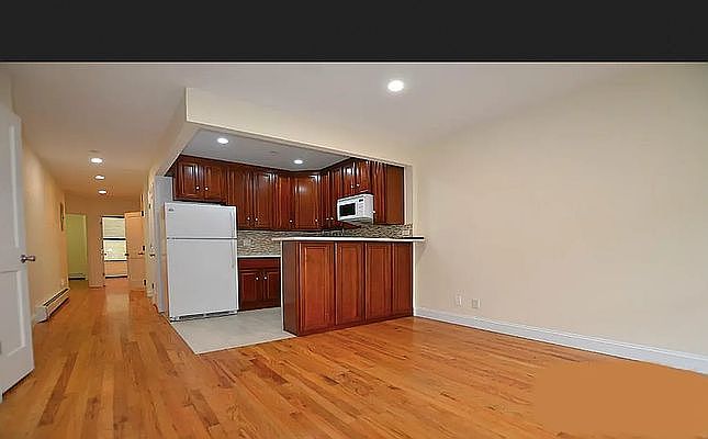 1st image of 389 8th Ave #2