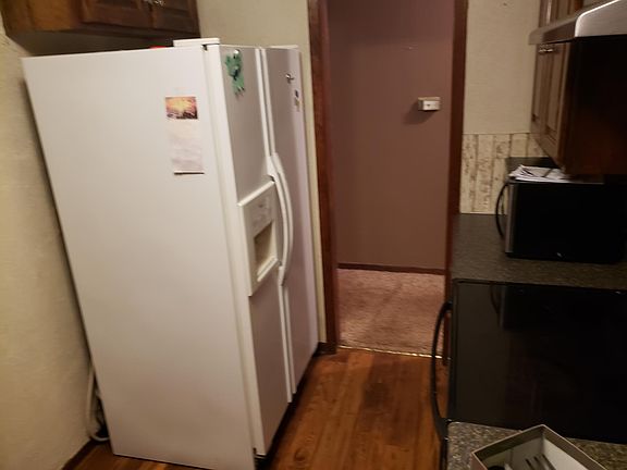3rd image of 10177 Brookwood Dr