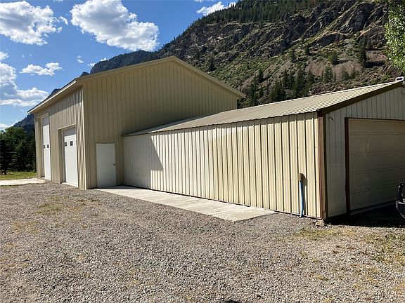 3rd image of 9 Rams Head Dr